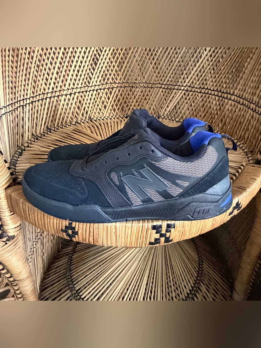New Balance Numeric NM868FK Sneaker Shoes Black Blue Sz 9.5